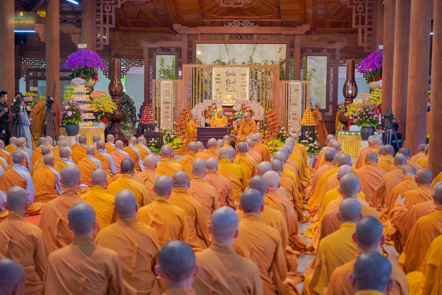 Tăng Ni, Phật tử Thiền phái Trúc Lâm khánh tuế Thiền sư Thích Thanh Từ tròn 100 tuổi