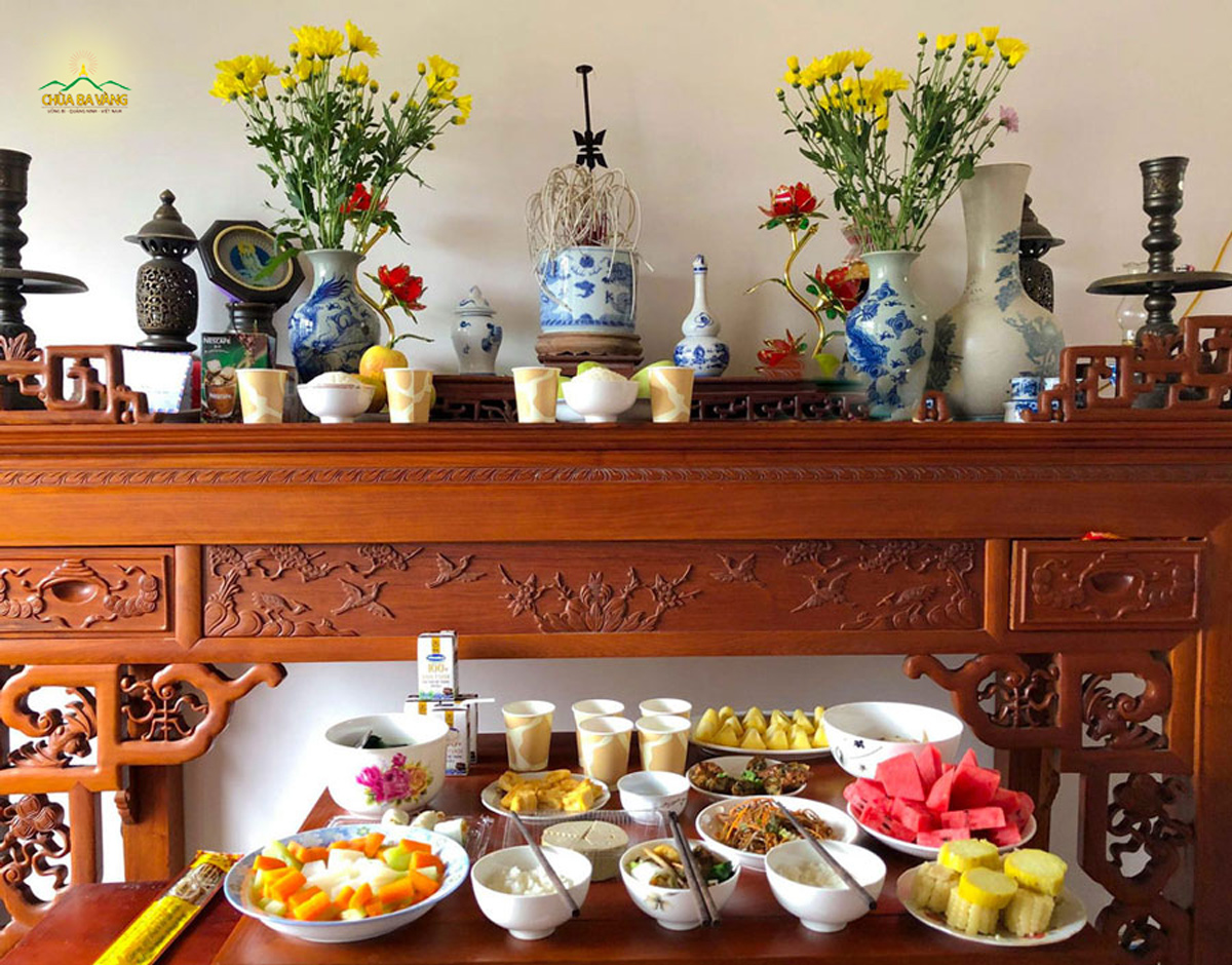Mâm cúng Ông Công Ông Táo trong ngày 23 tháng chạp (ảnh minh họa)