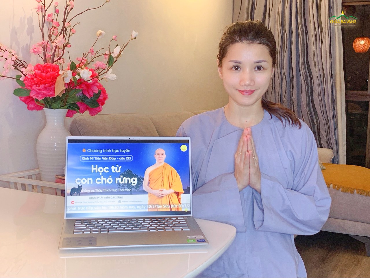 Phật tử xa xứ chùa Ba Vàng tại Singapore tham dự thời khóa thính Pháp ngày 30/5/Tân Sửu qua mạng trực tuyến