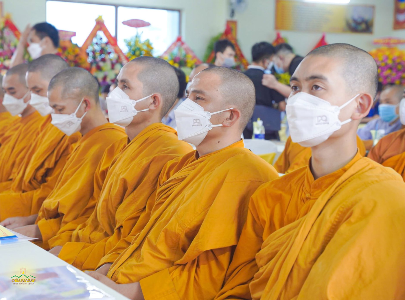 Chư Tăng chùa Ba Vàng tham dự Đại hội đại biểu Phật giáo tỉnh Quảng Bình lần thứ IV, nhiệm kỳ 2022 - 2027