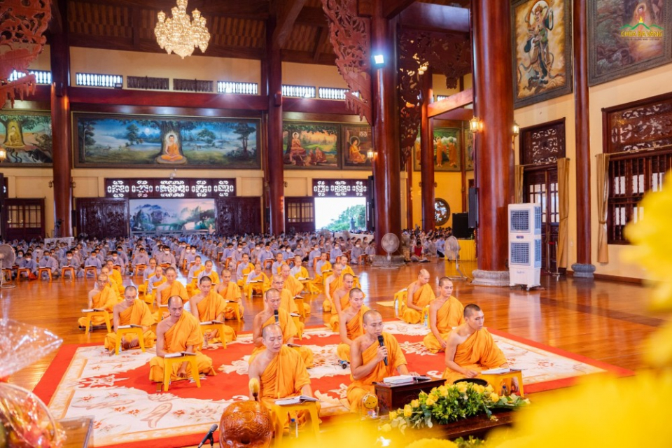 Thể theo lời thỉnh cầu của nhân dân và Phật tử thập phương, được sự chỉ dạy trên Sư Phụ Thích Trúc Thái Minh, chùa Ba Vàng tổ chức Pháp đàn Lương Hoàng Bảo Sám năm 2022