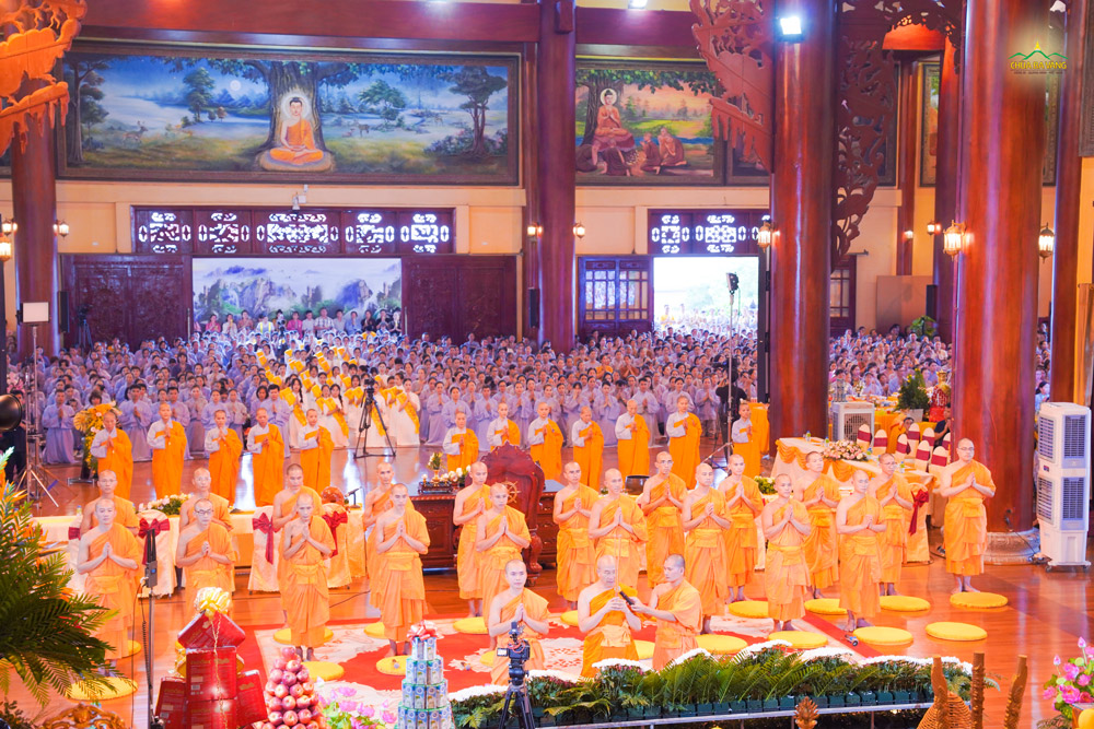 Thể theo lời thỉnh cầu của Phật tử, nhân dân thập phương, chùa Ba Vàng tổ chức lễ cầu siêu vong linh thai nhi