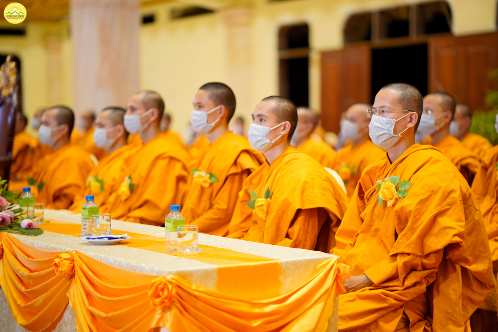 Chư Tăng chùa Ba Vàng tham dự Đại lễ Vu Lan 3 miền  