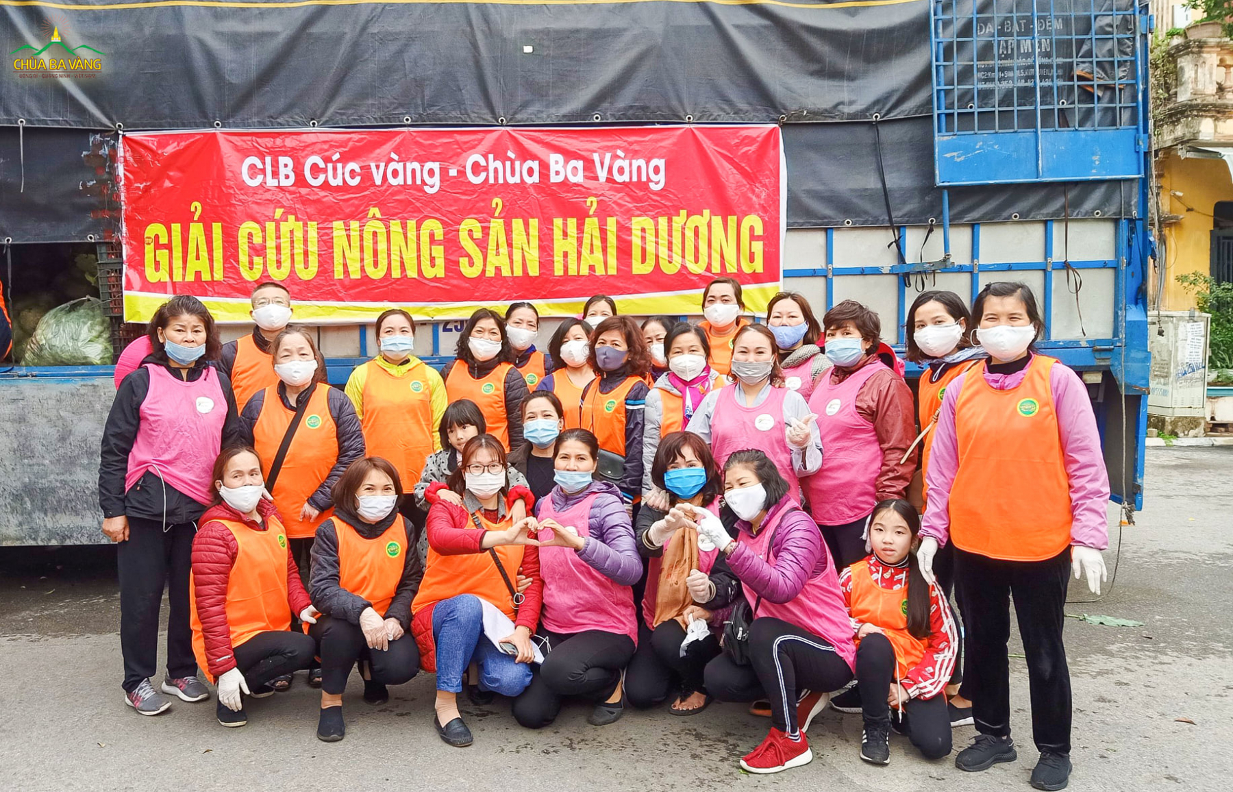 Trên tinh thần sẻ chia yêu thương của người con Phật, các Phật tử luôn sẵn sàng hỗ trợ bà con nông dân vượt qua khó khăn