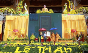 Lễ hội hoa cúc chùa Ba Vàng năm 2016