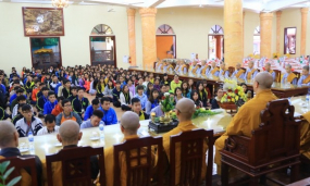 Clb Phật tử trẻ Tuệ Tâm - Hà Nội tri ân Sư Phụ nhân ngày 20-11