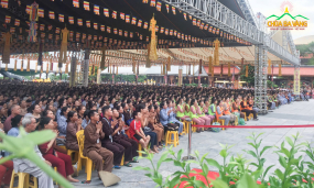 Hơn 25 Ngàn Phật Tử Về Chùa Ba Vàng Tham Dự Đại Lễ Phát Bồ Đề Tâm
