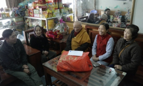 Thăm và tặng quà tết cho các hộ nghèo gia đình chính sách Quảng Ninh