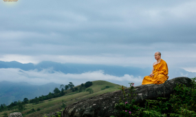 28 ân đức và lợi ích của thiền được vị Thánh Tăng Phật giáo Na-tiên giải đáp