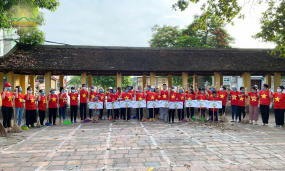 Gần 100 Phật tử CLB Cúc Vàng - chùa Ba Vàng tham gia chương trình bảo vệ môi trường tại quận Bắc Từ Liêm - Hà Nội