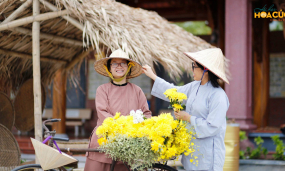 Tái hiện khu chợ quê tại "Lễ hội Hoa Cúc - Hướng về miền Trung thân yêu" chùa Ba Vàng