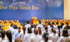 Kỷ niệm ngày Đức Phật thành đạo, Phật tử chùa Ba Vàng dũng mãnh phát tâm Bồ đề