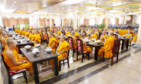 Cúng dường trai viên