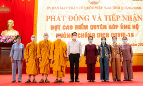 Chư Tăng, Phật tử chùa Ba Vàng ủng hộ 1 tỷ đồng trong lễ phát động phòng chống dịch Covid-19 trên địa bàn tỉnh Quảng Ninh