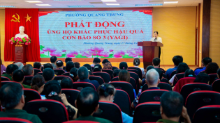 Chùa Ba Vàng chung tay ủng hộ Nhân dân phường Quang Trung khắc phục thiệt hại sau cơn bão số 3