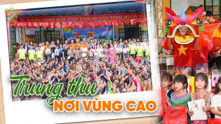 “Trung thu cho em”: Chùa Ba Vàng đồng hành thắp sáng nụ cười của các em nhỏ ở Tả Giàng Phìn