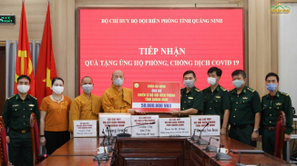 Chùa Ba Vàng ủng hộ Bộ Chỉ huy Bộ đội Biên phòng tỉnh Quảng Ninh trong công tác phòng, chống Covid-19
