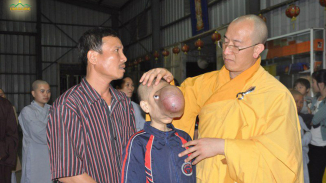 Tu tập hồi hướng cho hương linh có oán kết chữa khỏi khối u trên mặt (khối u mặt ngựa)