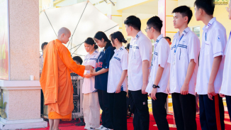 Tiếp sức đến trường - Kết nối yêu thương: Hướng tới tương lai tươi sáng