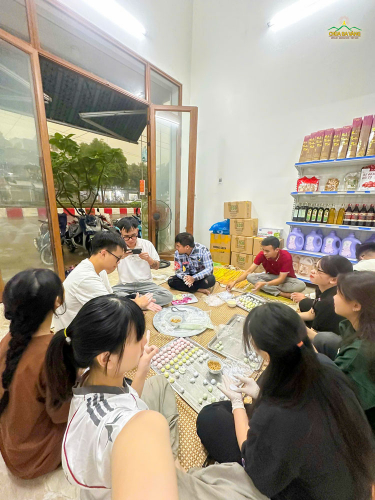 Đầu cầu Hà Nam xin chào các bạn ạ!  