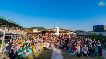 |Tại chùa Đại Nam, Nhật Bản| Đông đảo nhân dân, Phật tử đến nghe Sư Phụ Thích Trúc Thái Minh giảng Pháp