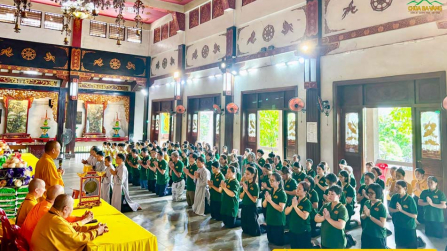Nét đẹp cúng dường trường hạ mùa an cư - Phước duyên hộ trì Tam Bảo, phúc lành tăng trưởng