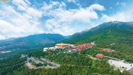 Giới thiệu chùa Ba Vàng