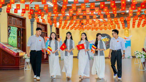 |2/9/2026| Ba Vàng đón Tết Độc lập giữa trời thu rực rỡ sắc cờ