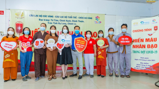 Cho đi là còn lại mãi - Phật tử chùa Ba Vàng hiến máu nhân đạo trong mùa dịch Covid-19