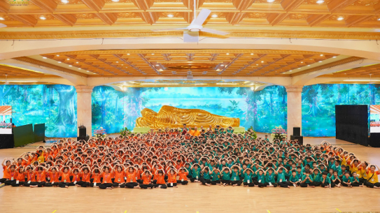 Có một nơi để trở về mang tên 'Nhà Lớn'