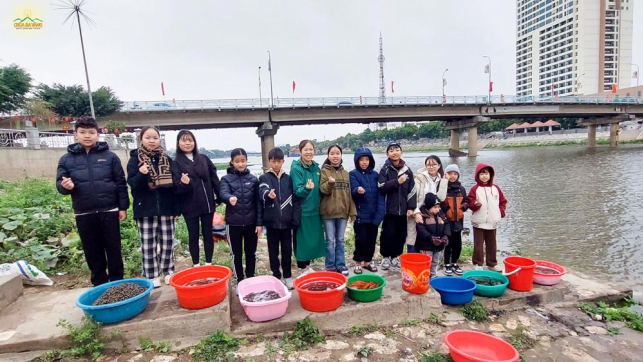 Phóng sinh đầu năm - CLB La Hầu La thực tập yêu thương, nguyện mong muôn loài bình an