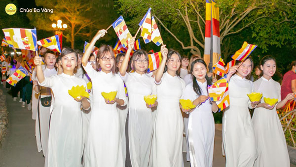 Tuổi trẻ hân hoan đón mừng Phật Đản | Đại lễ Phật đản 2022 chùa Ba Vàng