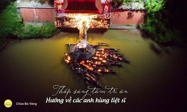 Xúc động đêm cầu siêu - thả hoa đăng tri ân các anh hùng liệt sĩ bên sông Thạch Hãn